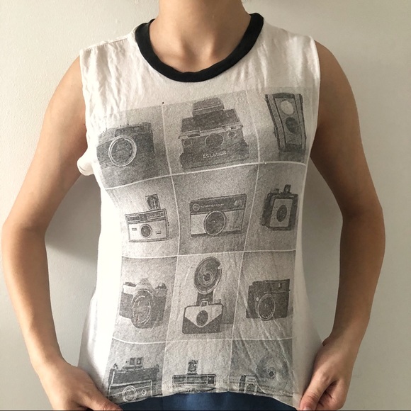 Brandy Melville Camera Muscle Tank - Picture 2 of 4